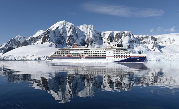 Hapag Lloyd Cruises Antarctic expedition experience